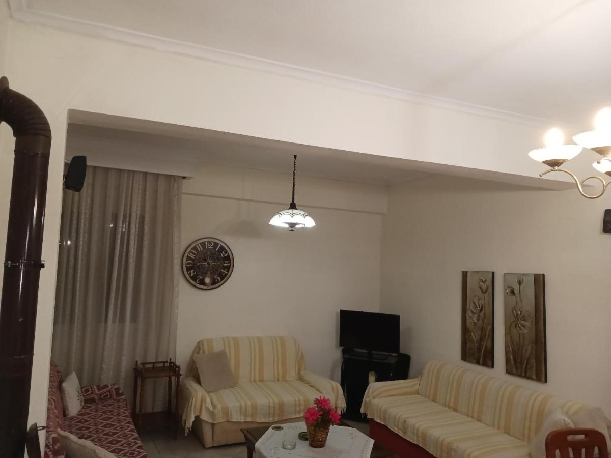 Apartment Marios Soufli Ευρύχωρη Γκαρσονιέρα, 60M2 Στο Κέντρο Souflíon Exteriör bild